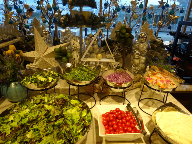 「シースケイプ」の朝食@「ヒルトン東京お台場」_b0405262_20184366.jpg