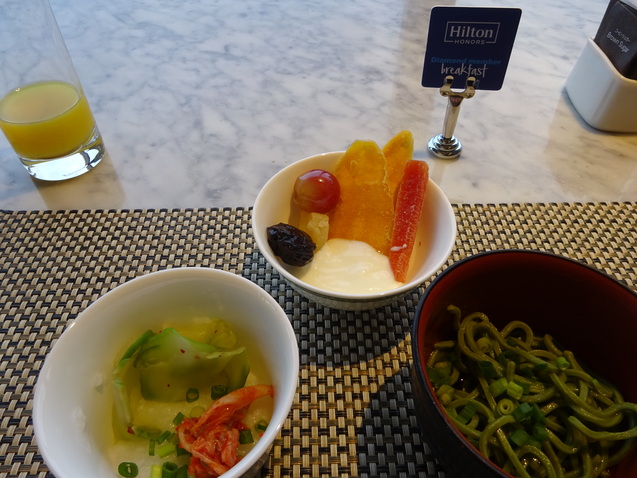 「シースケイプ」の朝食@「ヒルトン東京お台場」_b0405262_20231851.jpg