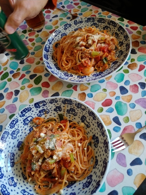 黒猫さんとお昼はパスタ🍝・・・と、満月_c0162773_10580131.jpg