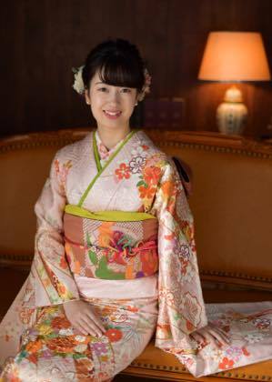人物撮影も紅葉が終わる頃までは心地よく.........._b0194185_18593047.jpg