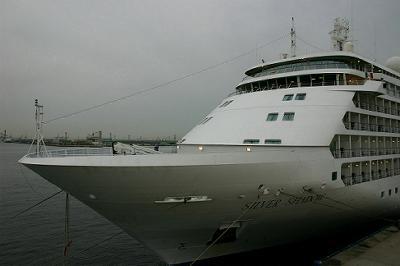 シルバー・シャドー 2004年4月30日神戸港寄港_b0051598_21263651.jpg