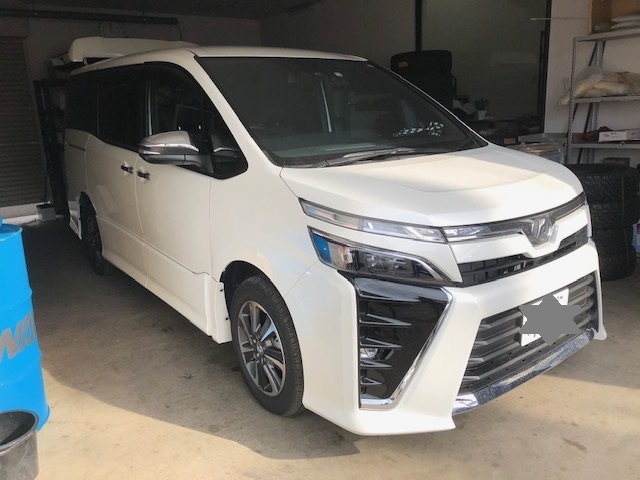 ★デリカD:5、待望の御納車!タイヤ交換ラッシュ!!ご予約は、お早めに!!★(白石店)_c0161601_11174686.jpg