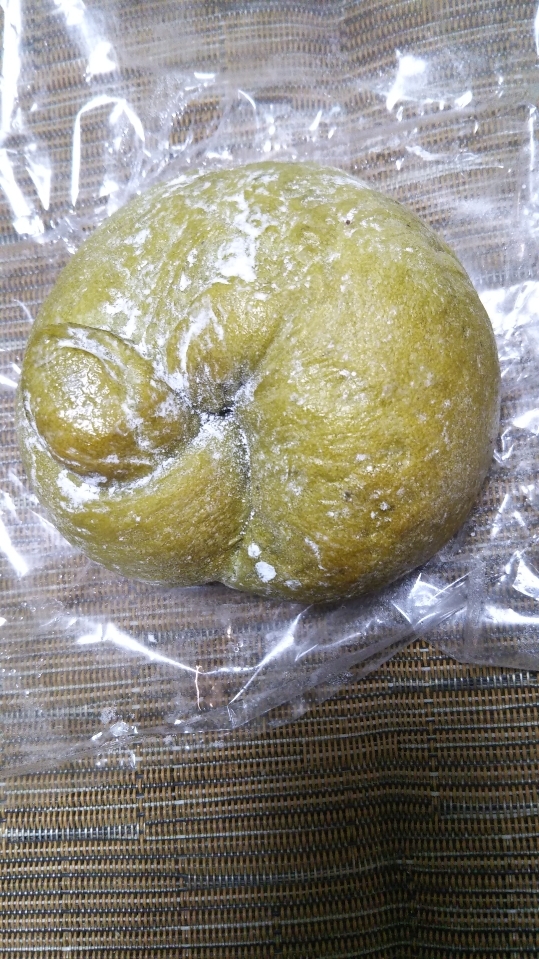 トモヱベーグル 抹茶ホワイト_f0076001_23430347.jpg