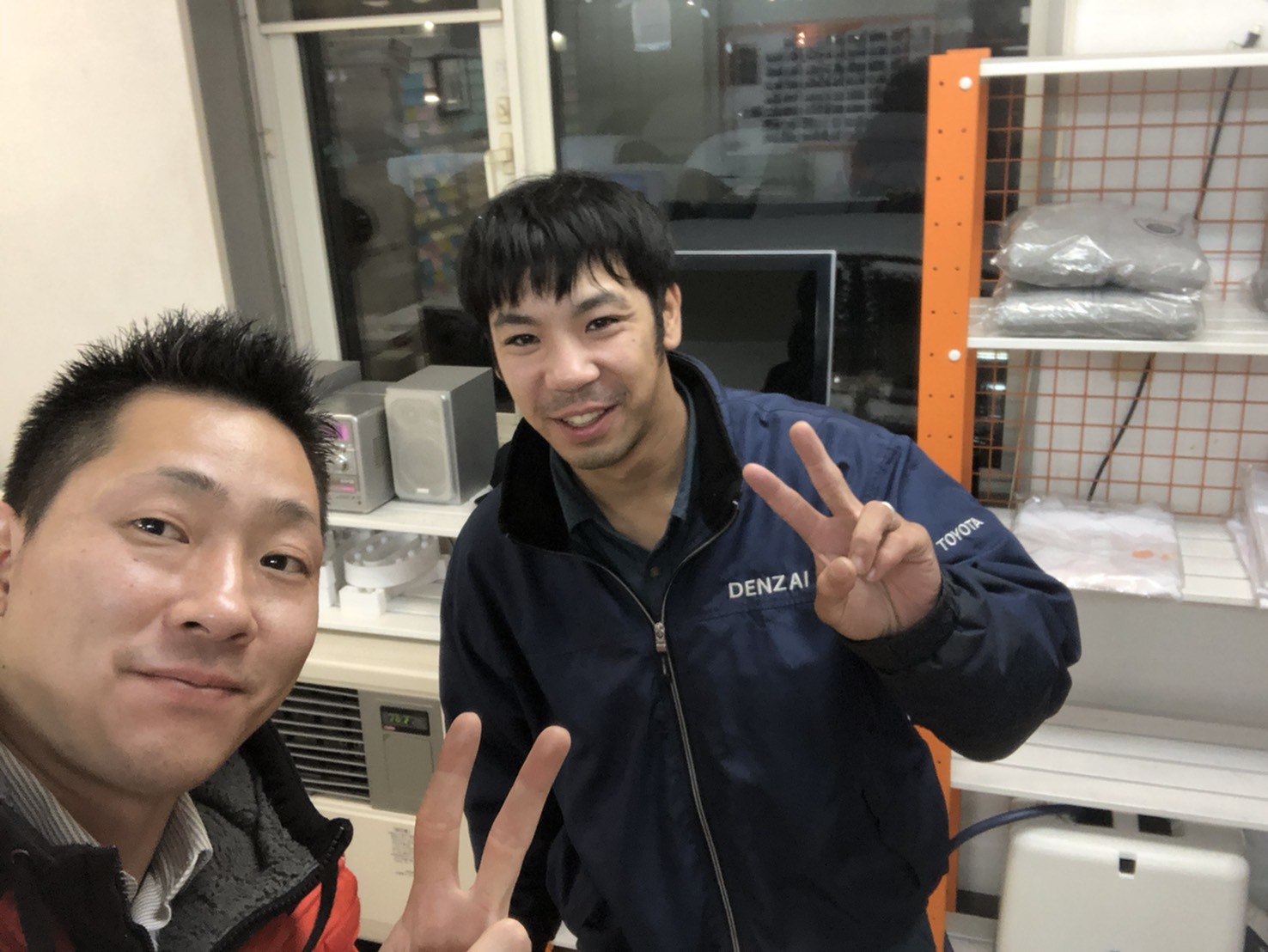 11月15日(金)☆TOMMYアウトレット☆あゆブログ(∩ˊ꒳ˋ∩)・*☆ フィットO様ご成約♪クラウンN様ご成約♪_b0127002_18045090.jpg