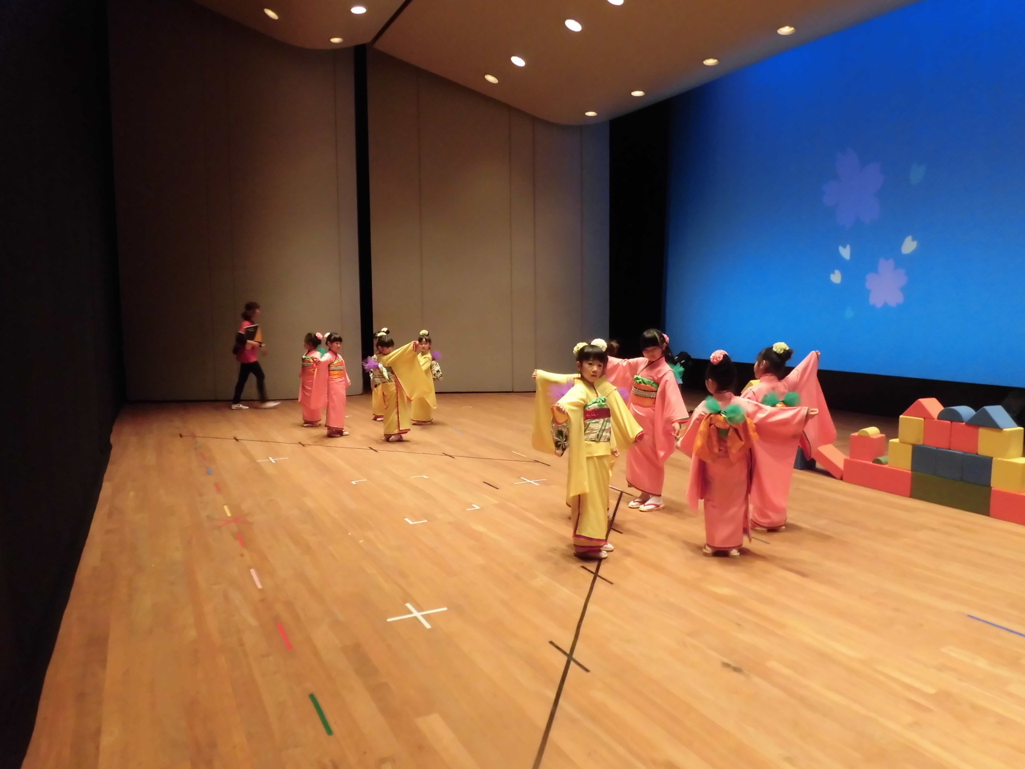 おゆうぎ会_a0382671_16541427.jpg
