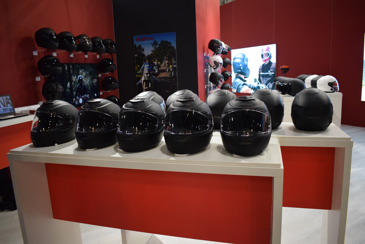 バイク天国☆イタリアの旅 EICMA会場の様子 その3_d0099181_19402419.jpg