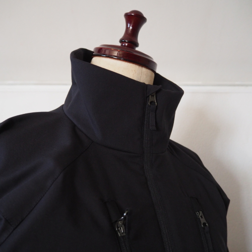poutnik by Tilak BIAFO jacket : CASA NICE DAYS poutnik by Tilak BIAFO jacket : CASA NICE DAYS