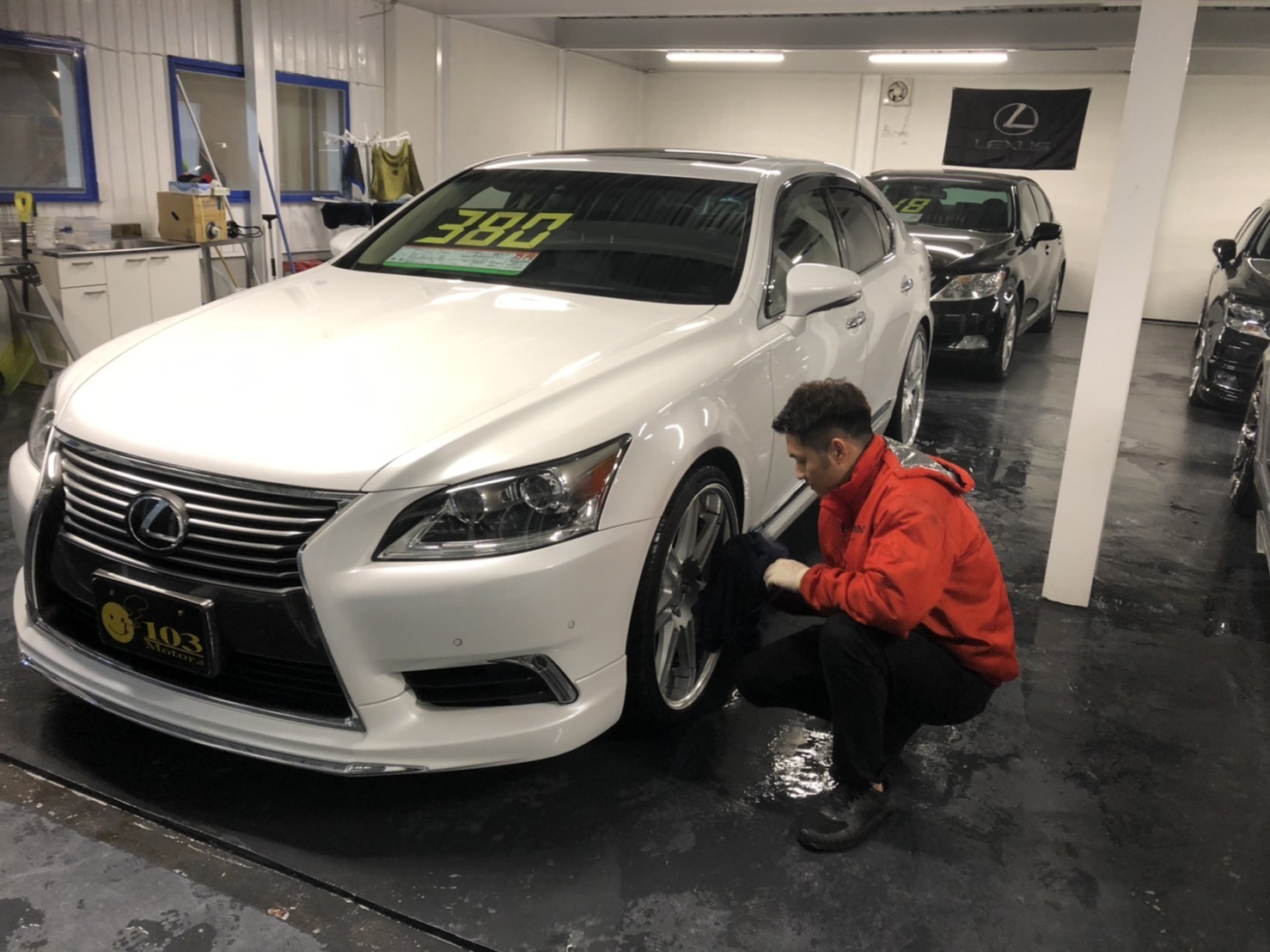11月16日(土)TOMMYBASEブログ☆Y様フーガご成約✨G様LS600納車🎶カスタム専門店☆セダン専門店☆レクサス☆フーガ☆クラウン☆スカイライン☆レガシィ☆限定車☆自社ローン_b0127002_20290925.jpg