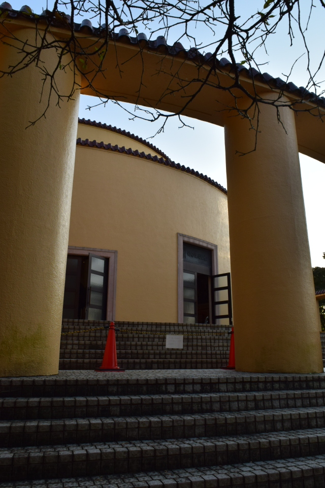 東京多摩市の旧多摩聖蹟記念館(建築家・関根要太郎作品再見)_f0142606_12260962.jpg