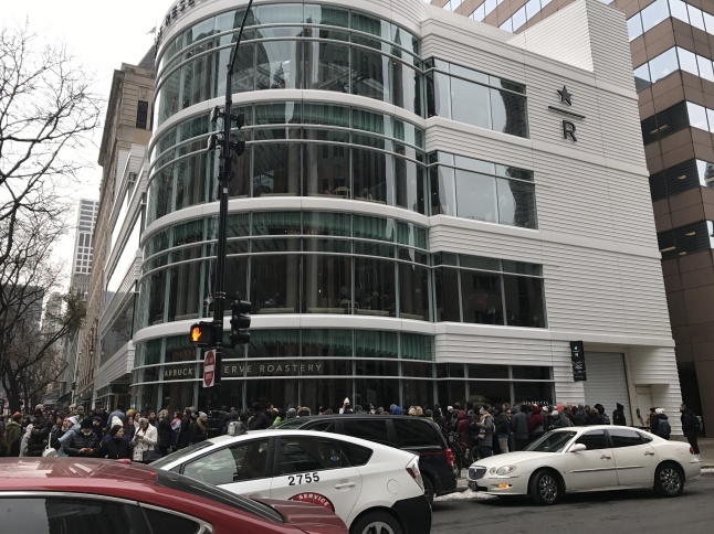“Starbucks Reserve Roastery” inシカゴはスゴかった。_b0365715_13195728.jpg