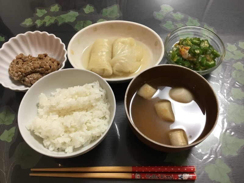 夕食 ロールキャベツ 桜えびとオクラのお浸し 納豆 ごはん 味噌汁 今日の献立 夕食 ロールキャベツ 桜えびとオクラのお浸し 納豆 ごはん 味噌汁 今日の献立