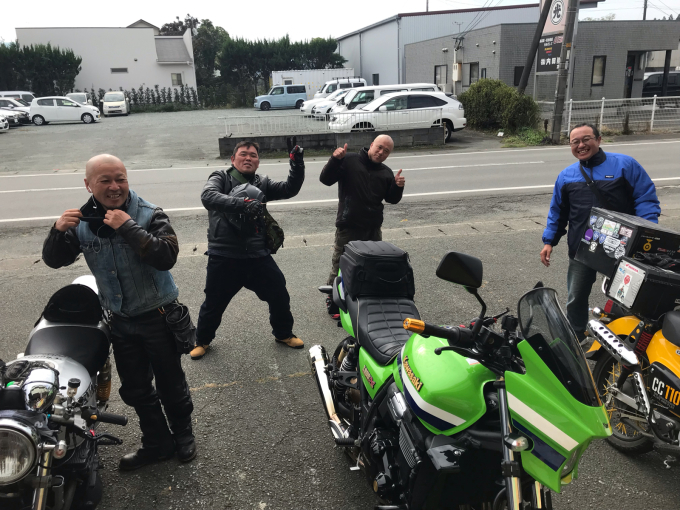 changの愛車自慢(^^)寒くてもライダーはライダーだぁー(^^)_d0132688_10325578.jpg