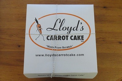 美味しいLloyd\'s のキャロットケーキ＾＾　_b0209691_08015817.jpg