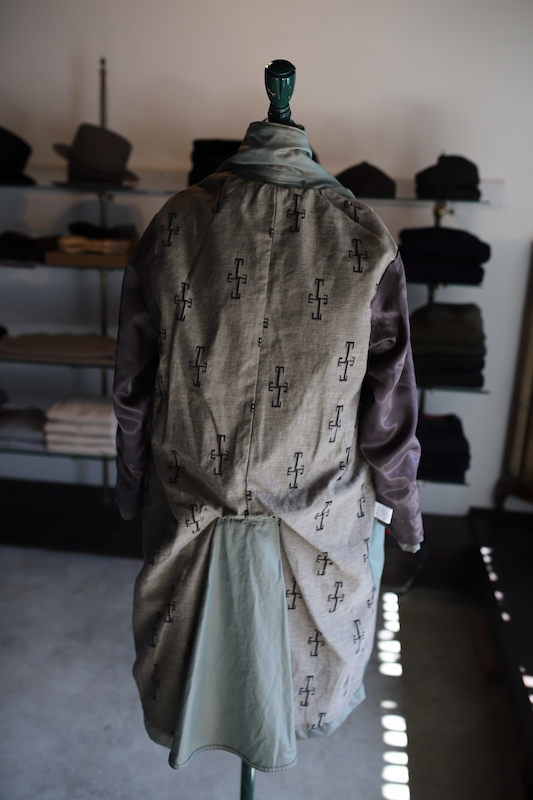 Commander coat : GRAND GUIGNOL