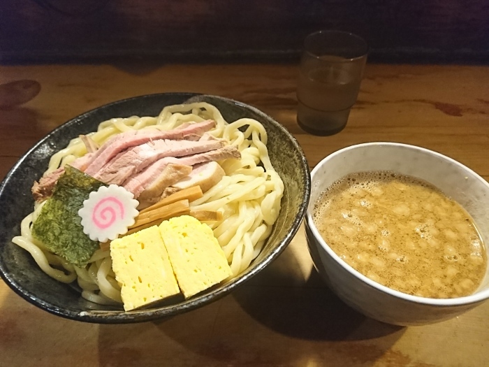 Belinのご近所紹介part38_a0272765_09392015.jpg