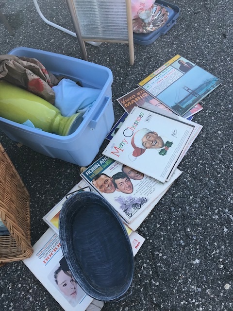 アメリカンな朝ごはん&初めてフリーマーケット へ_d0269832_03234044.jpeg
