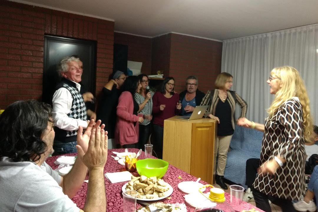 誕生日祝いの夕食そしてカラオケ_f0234936_424122.jpg