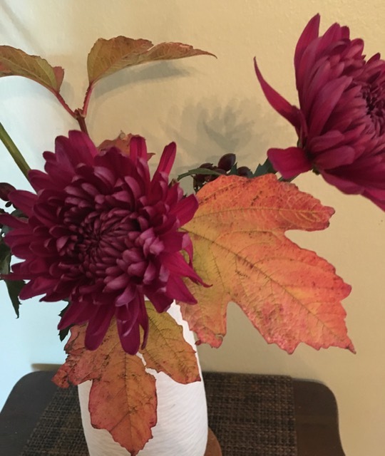自画自賛の生け花に秋を感じる_e0350971_12002219.jpg