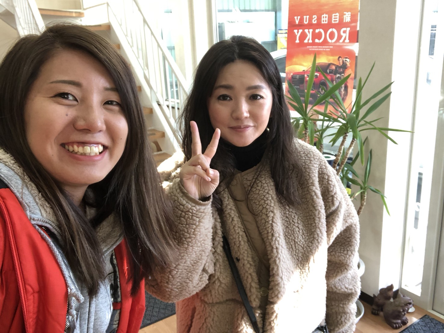 11月19日(火)本店ブログ♪ ハマーH2 ラグジュアリーパッケージ 4WDありますよん♡ ランクル ハマー アルファード _b0127002_19293402.jpg