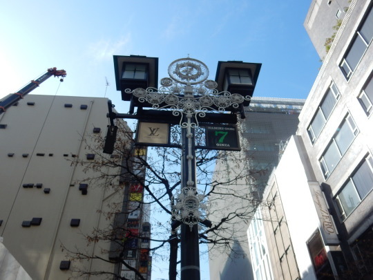 ’19,11,19(火)銀座裏道散策と帝国ホテルへ!_f0060461_09553449.jpg