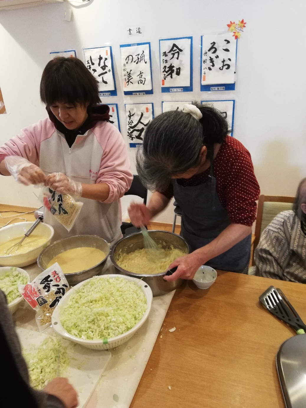 1F 家族食事交流会_f0376200_11071942.jpg