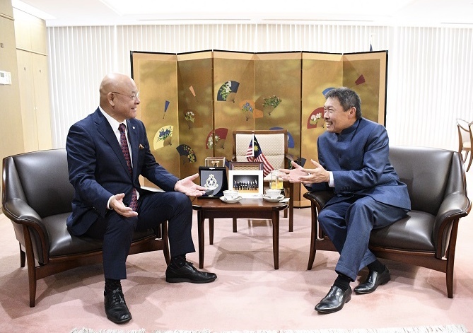 マレーシア大使表敬訪問_d0130714_18162912.jpg