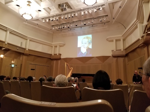 小春日和の銀座で音楽の玉手箱 「くろださんのいるところ」_e0016828_10493554.jpg