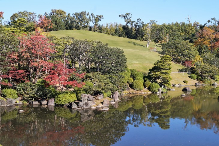万博記念公園 日本庭園 心字池周辺の紅葉 たんぶーらんの戯言 万博記念公園 日本庭園 心字池周辺の紅葉 たんぶーらんの戯言