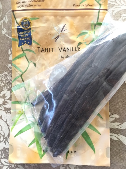 タヒチ産バニラビーンズ_e0071324_21125410.jpeg
