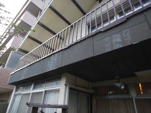 K様邸(佐伯区楽々園)ベランダ改修&外壁塗装工事_d0125228_08293990.jpg