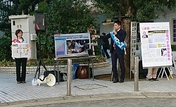 小さな集いで、たつみコータローまちかどトークで、みなさんの声をうかがっています_c0133503_07045507.jpg