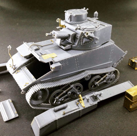 Amazon | ホビーボス 1/35 ファイティングヴィークルシリーズ