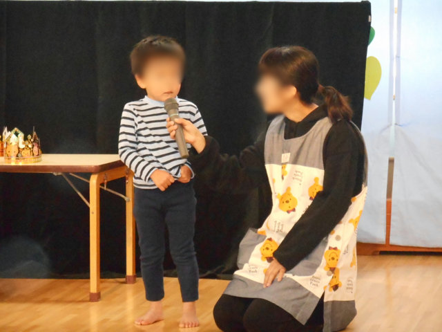 お誕生日会_e0148419_1121312.jpg