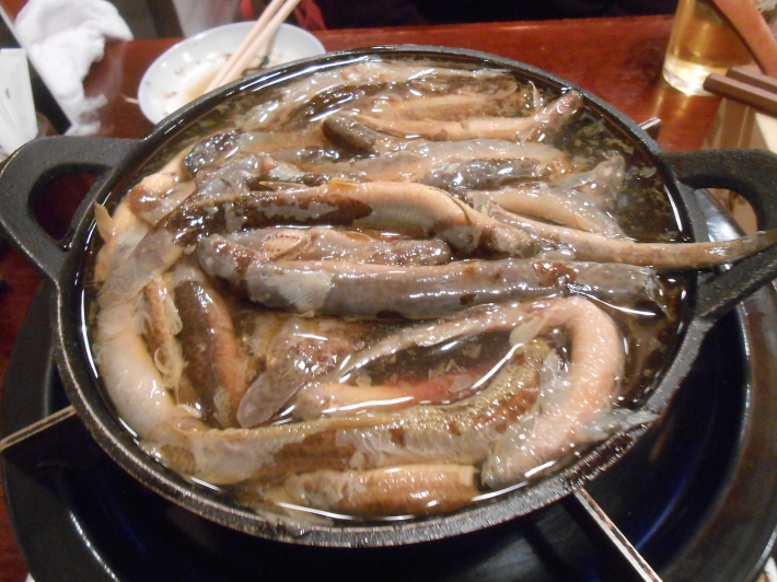 冬の珍味 浅草のドジョウ屋の 鍋 のび丸亭の 奥様ごはんですよ 日本ワインと日々の料理