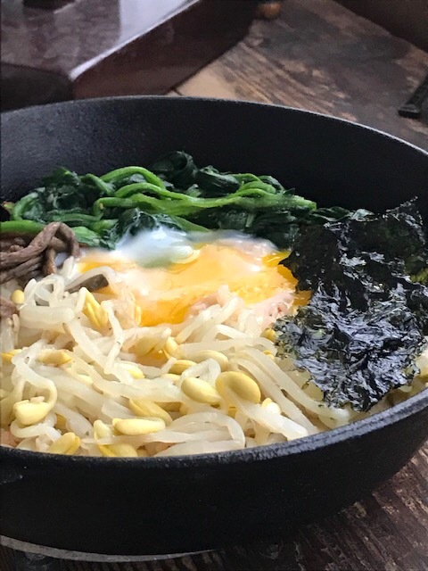 スキレットでビビンバ朝ごはん_d0269832_20493285.jpeg