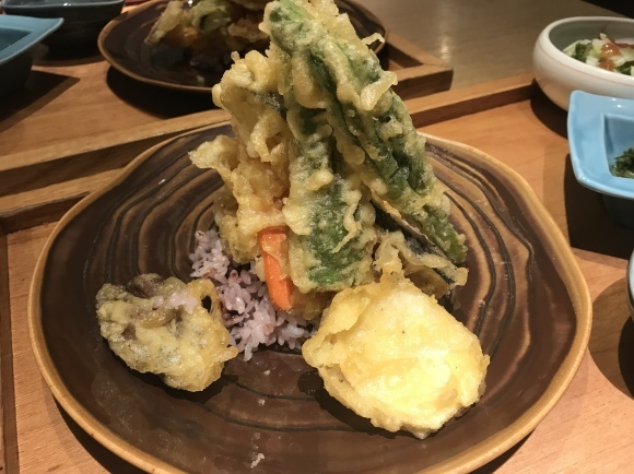 c0343447_08414679.jpeg