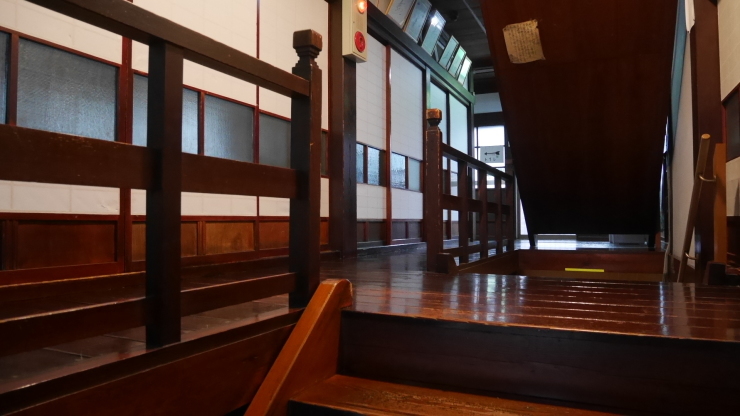 中山道に面する木造三階－望月・井出野屋旅館_a0385880_22281468.jpg