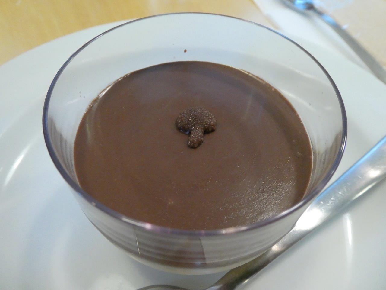 フラウピルツ （Frau Pilz） _d0106134_00221057.jpg