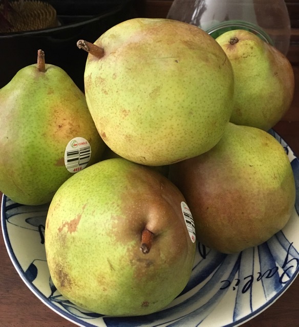 Bristol FramsでゲットしたタダのものーComice Pear、ピーナッツバター_e0350971_10465743.jpg