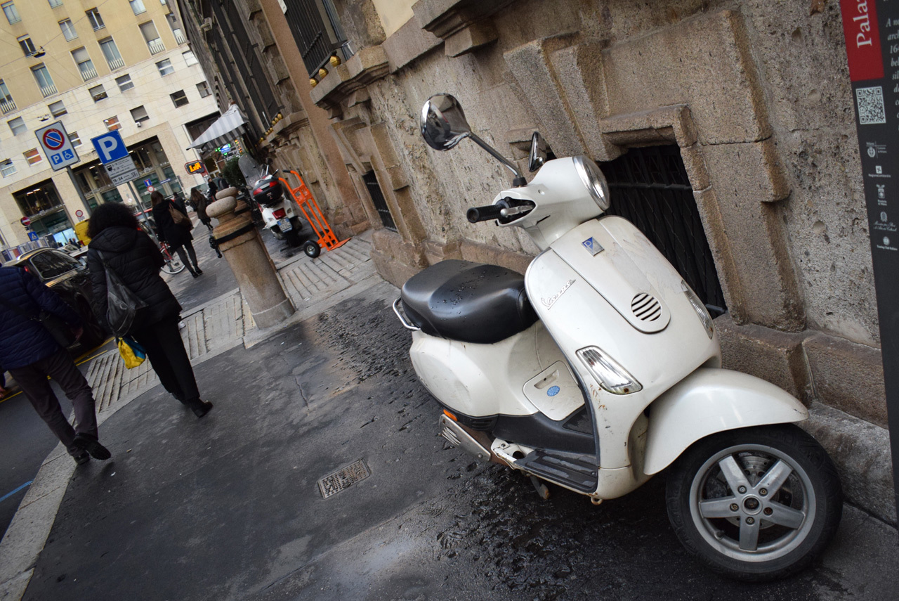 バイク天国☆イタリアの旅 その6 ミラノ街を散策 : SCSブログ バイク天国☆イタリアの旅 その6 ミラノ街を散策 : SCSブログ