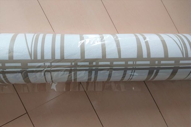 【DIY】貼ってはがせる壁紙を貼る_e0408608_19031761.jpg