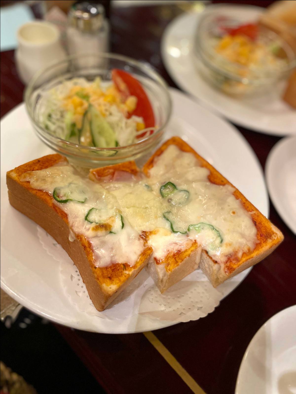 昭和にタイムスリップな純喫茶「ローヤル」@東京交通会館・有楽町_b0054329_09052399.jpg
