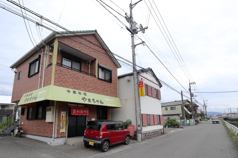 中華料理 やまちゃんのトロットロカツ丼_a0077663_09410774.jpg
