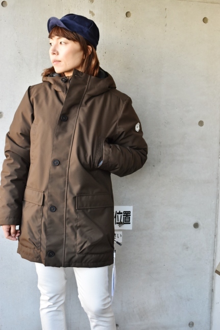 QUARTZ ダウン メンズ・レディース_d0152280_09513592.jpg