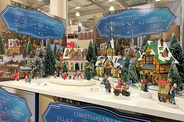 クリスマビレッジ、コストコ スノー ホリデービレッジ ライト & ミュージック付 | Costco Japan
