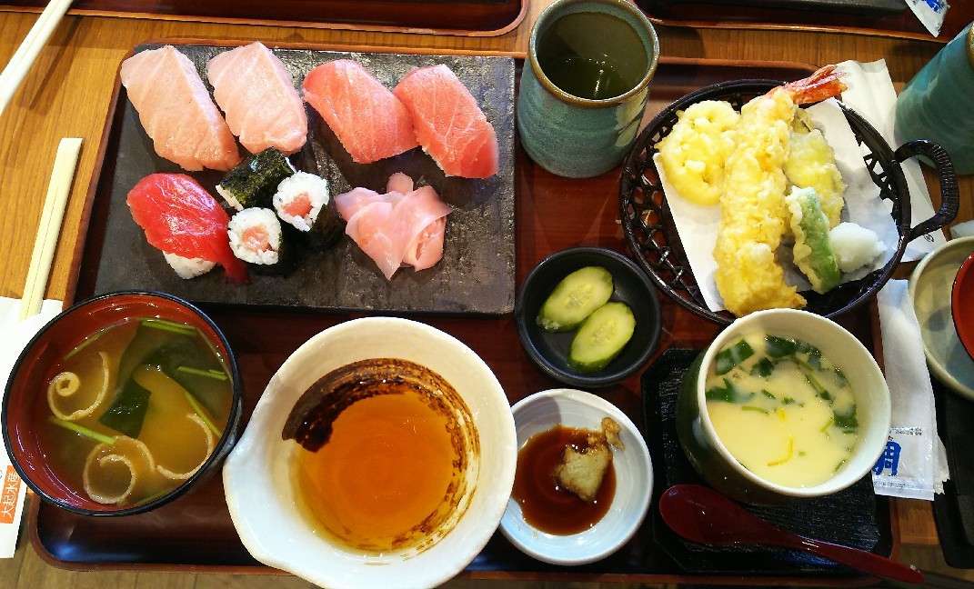 マグロスタジアム。_c0109891_12522861.jpg
