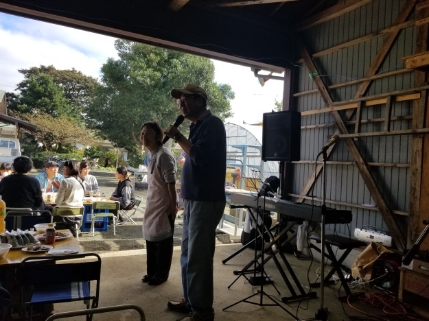 みかん狩りライブは盛況‼️_e0119092_08421710.jpg