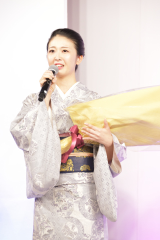 2018-19紬クィーン・有村まやより皆様へメッセージ_c0315907_11375991.jpg