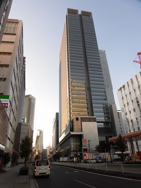 まだまだ増えていく! 研修で出かけた名古屋駅周辺の高層ビル群_f0141310_07380902.jpg