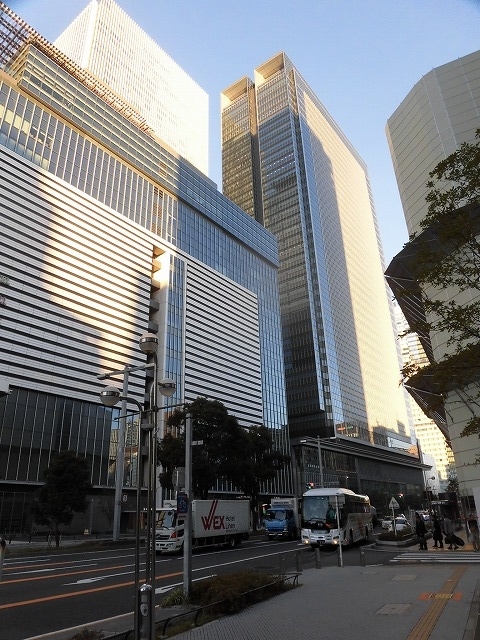 まだまだ増えていく! 研修で出かけた名古屋駅周辺の高層ビル群_f0141310_07382903.jpg